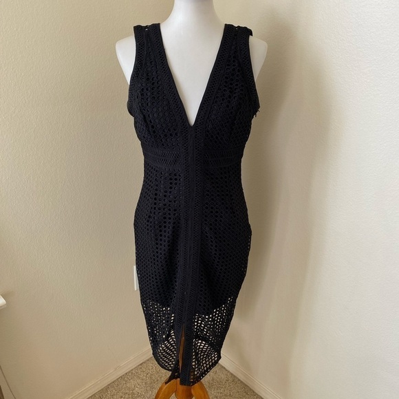 Bardot Women’s V Neck Eyelet Sheath Dress Black Size M Workwear Business Dress - Picture 5 of 12